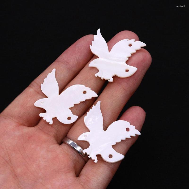

Charms Natural Stone White Freshwater Shell Pendant Carved Pigeon Made Of Jewelry Exquisite Women's DIY Necklace Earring Accessories