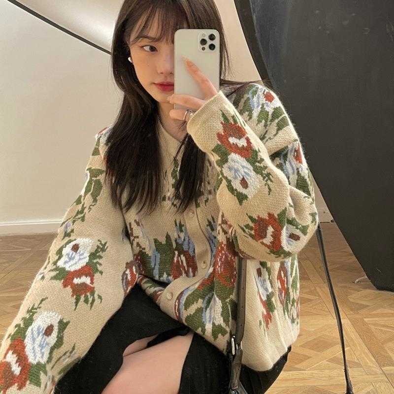 

Retro Wild Sweater Rose Jacquard Thick Knit Cardigan Coat Womens Autumn Winter, Apricot