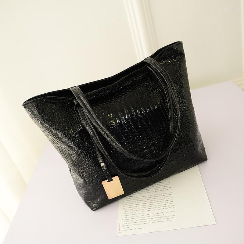 

Evening Bags Hand Bill Of Lading Shoulder Bag Crocodile Print Fashion Large Capacity Korean Version Shopping Ladies, Black