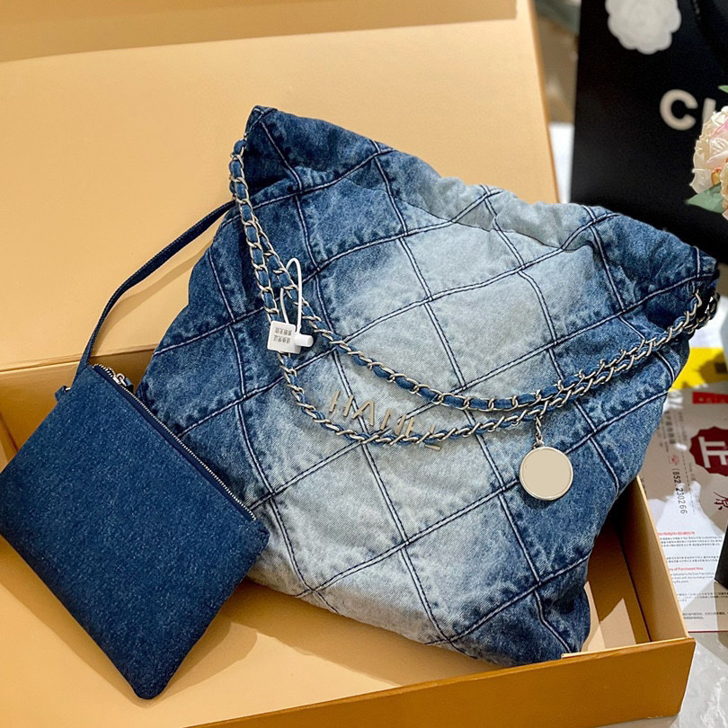 

Womens Blue Denim Cowboy 22 Shopping Bags Small Medium Aged Silver Coin Chain Metal Hardware Matelase Chain Shoulder Handbags With Wallet Pouch 30CM/35CM, Box