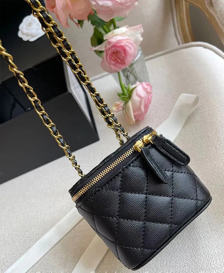 

Women Crossbody Bags Shoulder Handbags Designer Luxury Mini Portable Box Cosmetic Lipstick Bag Sheepskin Black Ladies Fashion Small Purses Golden Ball Chain, White