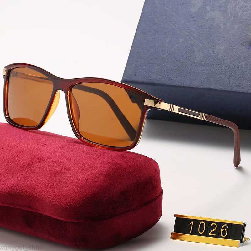 

Classic 1026 Design Polarized Luxury Sunglasses Men Women Pilot Eyewear UV400 Eyewears Glasses Metal Frame Polaroid Lens With box glass
