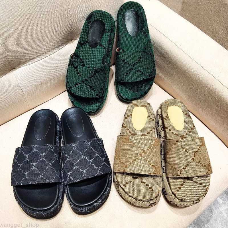 

Designer Slipper Mens Womens Embroidered Canvas Slides Slip On Slippers Girls Covered Platform Sandals Bigger Size 35-46 good, Colour 9