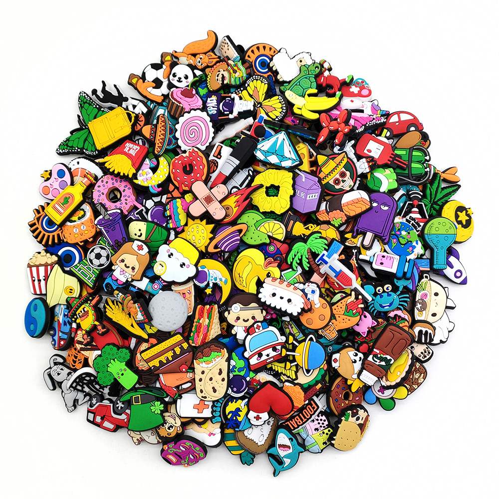 

Other Big Sale 30500Pcs Jibz Wholesale Store Random Shoe Charms Decrations Pvc Croc Buckle Kids Xmas Gifts Accessories Drop Delivery Otsdl