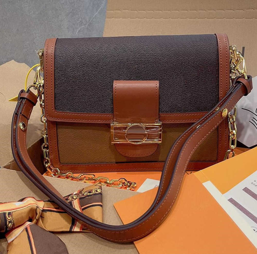 

Shoulder Bags DAUPHINE Fashion Chain Handbags Crossbody Women Luxurys Designer Leather Hobo Totes Messenger Bag Wallet M44391, M44391 25cm