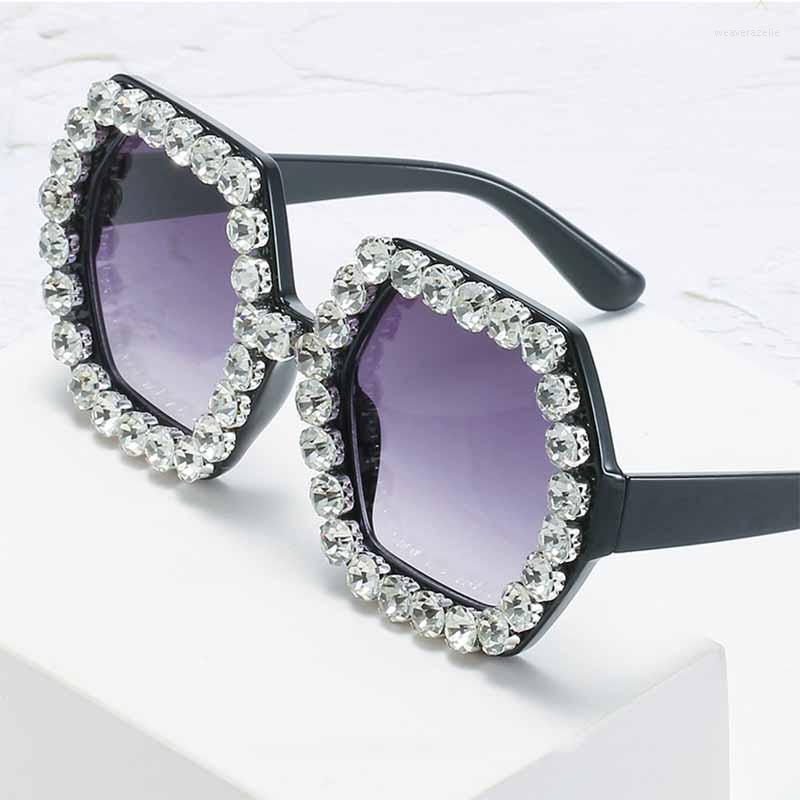 

Sunglasses Polygonal Rhinestone Diamond Women Men Fashion Vintage Design Luxury Ladies Driving Oversized Frame Sun Glasses 2023