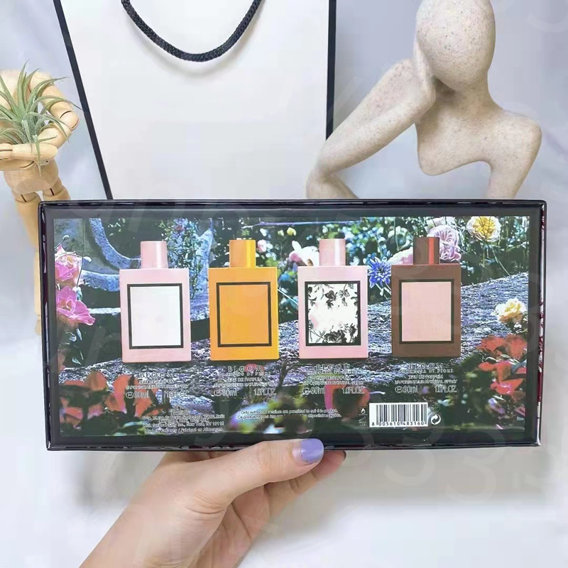 

30Ml*4 kinds Men Perfume Red Pink Yellow Black flowers EDP Lasts good Smell Fragrance Body Perfumes Lady Gifts fast ship