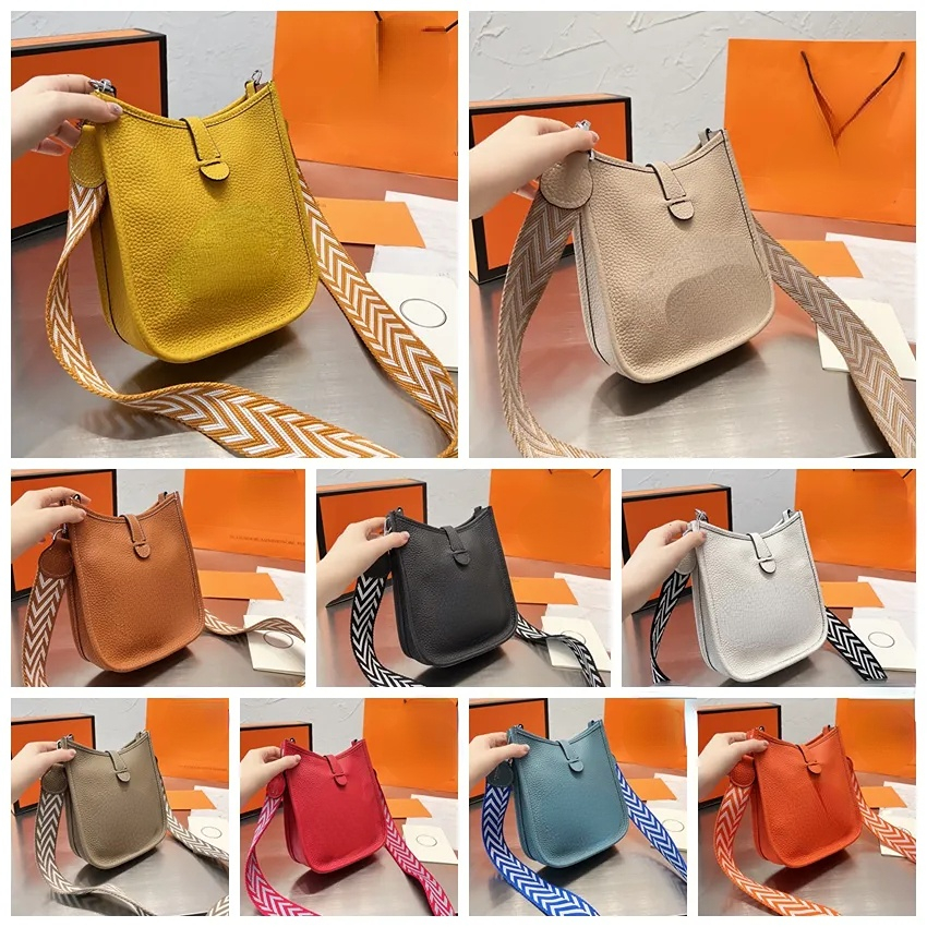 

Evelyne GM Chocolat Taurillon Clemence Square Tote Bags Fashion Crossbody Hollow Out Storage Handbag Designer Luxury Handbags with Adjustable Straps Shoulder Bag