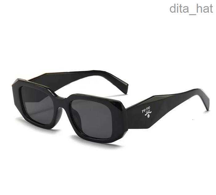 

Designer Sunglasses Classic Eyeglasses Goggle Outdoor Beach Sun Glasses For Man Woman Mix Color Optional Triangular signature
