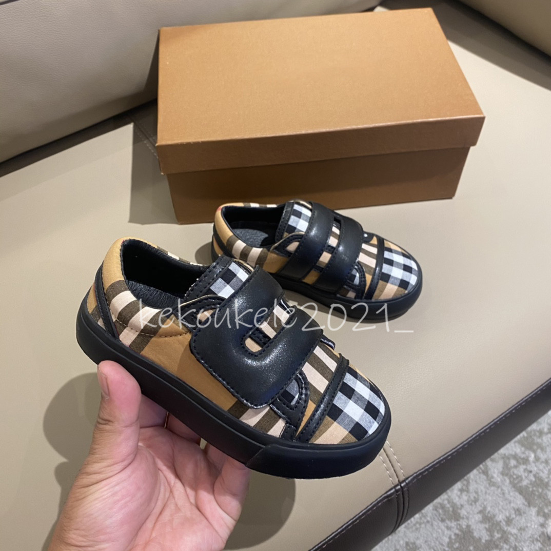

White Black Kids Sneakers Classic Plaid Canvas with Red Striped Casual Flat Shoes for Girls Boys School Shoes High Quality