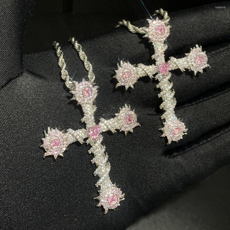 

Chains Iced Out Bling CZ Pink Heart Cross Pendant Necklace Silver Color Cubic Charm Hip Hop Religious Fashion Mens Women Jewelry