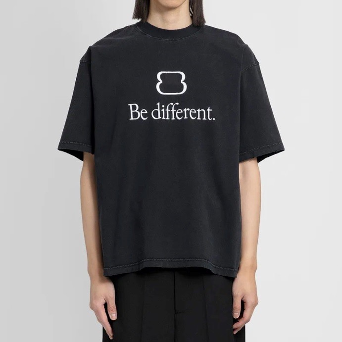 

Summer Spring Be different Letters Embroidery Men's T-Shirts France Paris Oversize Cotton Washed Tee 2023 Luxury Fashion Women High Street Casual Tshirt