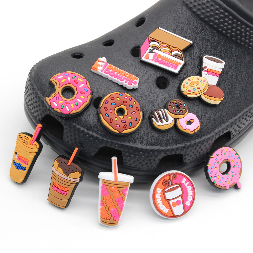 

Shoe Parts Accessories jibz 1pcs cartoon Donut Charms DIY dessert drink clogs Aceessories Fit croc Sandals Decorate buckle kid girl Gifts 230414
