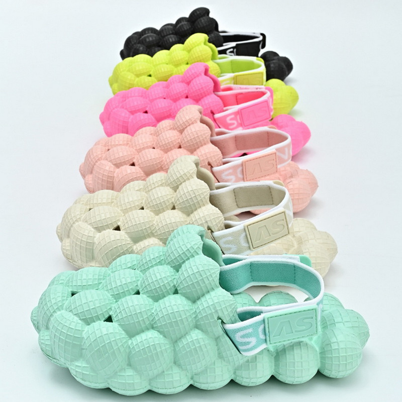 

Slipper Toddler Children Cute Bubble Slides Kids Sandals Summer Outdoor Sport Shoes Boys Girls Close Toes Slippers AntiSlip Slides 230413, Beige