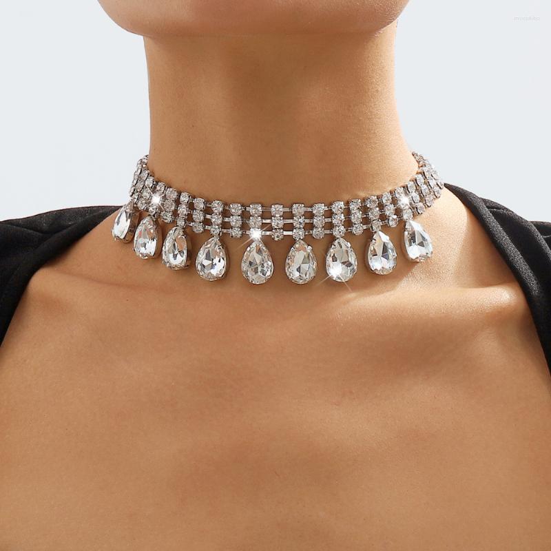 

Chains Tassel Choker Necklace For Women Luxury Shiny Iced Out Rhinestone Wed Vintage Water Drop Crystal Clavicle Chain Jewelry