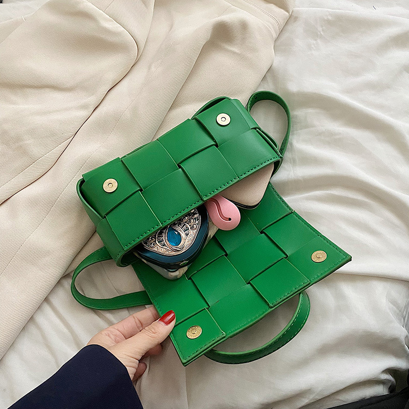 

Quality Woven Pillow Women's Small Square Bag New Fashion Pu Pocket Simple Chest Bag Women's Shoulder Messenger Bags Wholesale, 20811*5cm