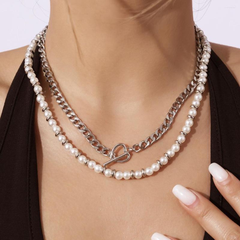 

Chains 2023 Heart-shaped OT Buckle Short Clavicle Women Temperament Jewelry Vintage Whtie Imitation Pearl Layered Choker Necklaces