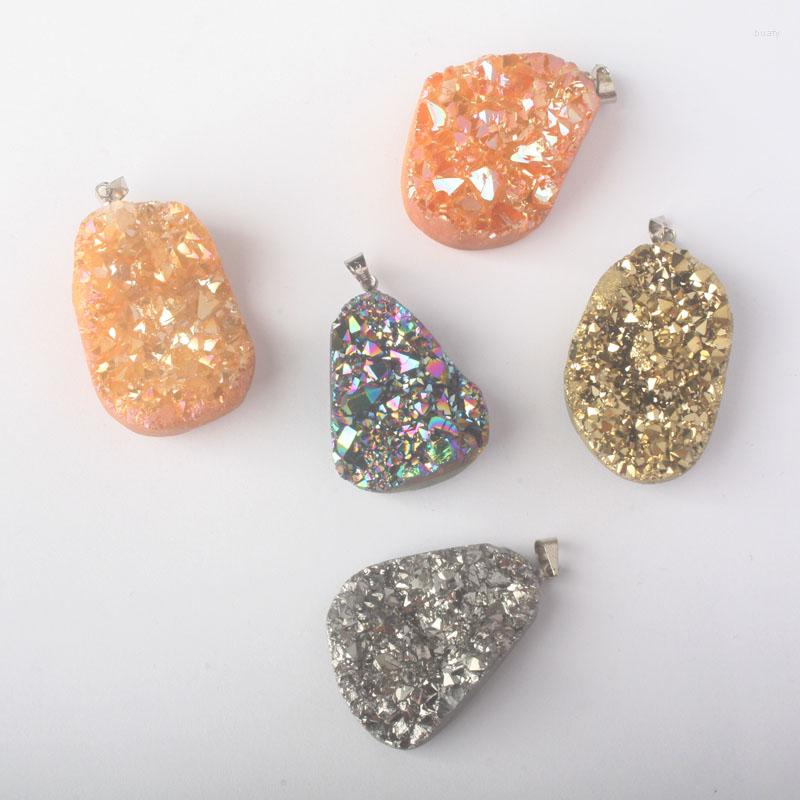 

Pendant Necklaces Natural Indefinite Agates Quartz Druzy Geode Drusy Pendulum 1PCS