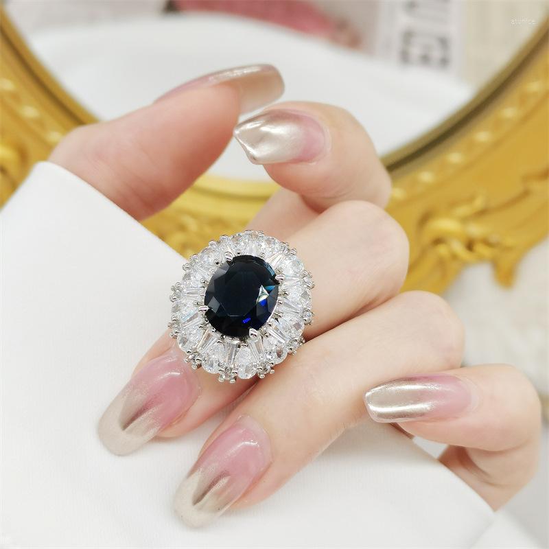 

Wedding Rings Cool Style High Quality Fashion Zirconia Sapphire Ring For Women Classic Versatile Banquet Premium Luxury Jewelry Gift