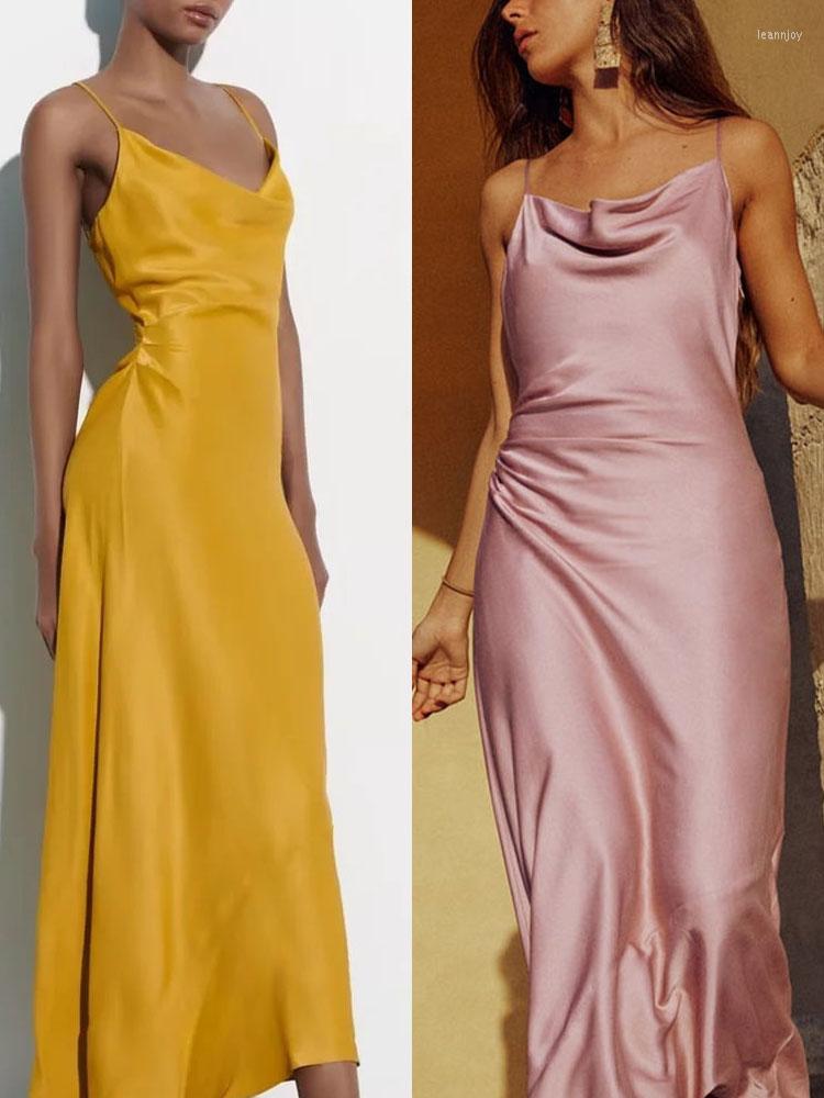 

Casual Dresses 2023 Summer Women's Fashion Temperament Sexy Off-shoulder Silk Satin Texture Petticoat Slip Dress, Pink