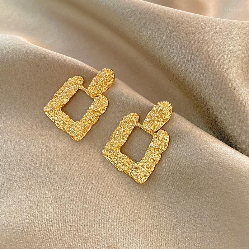 

Stud Earrings Fashion Temperament Metal Retro Women Europe And America Exaggerated Cold Air Korean