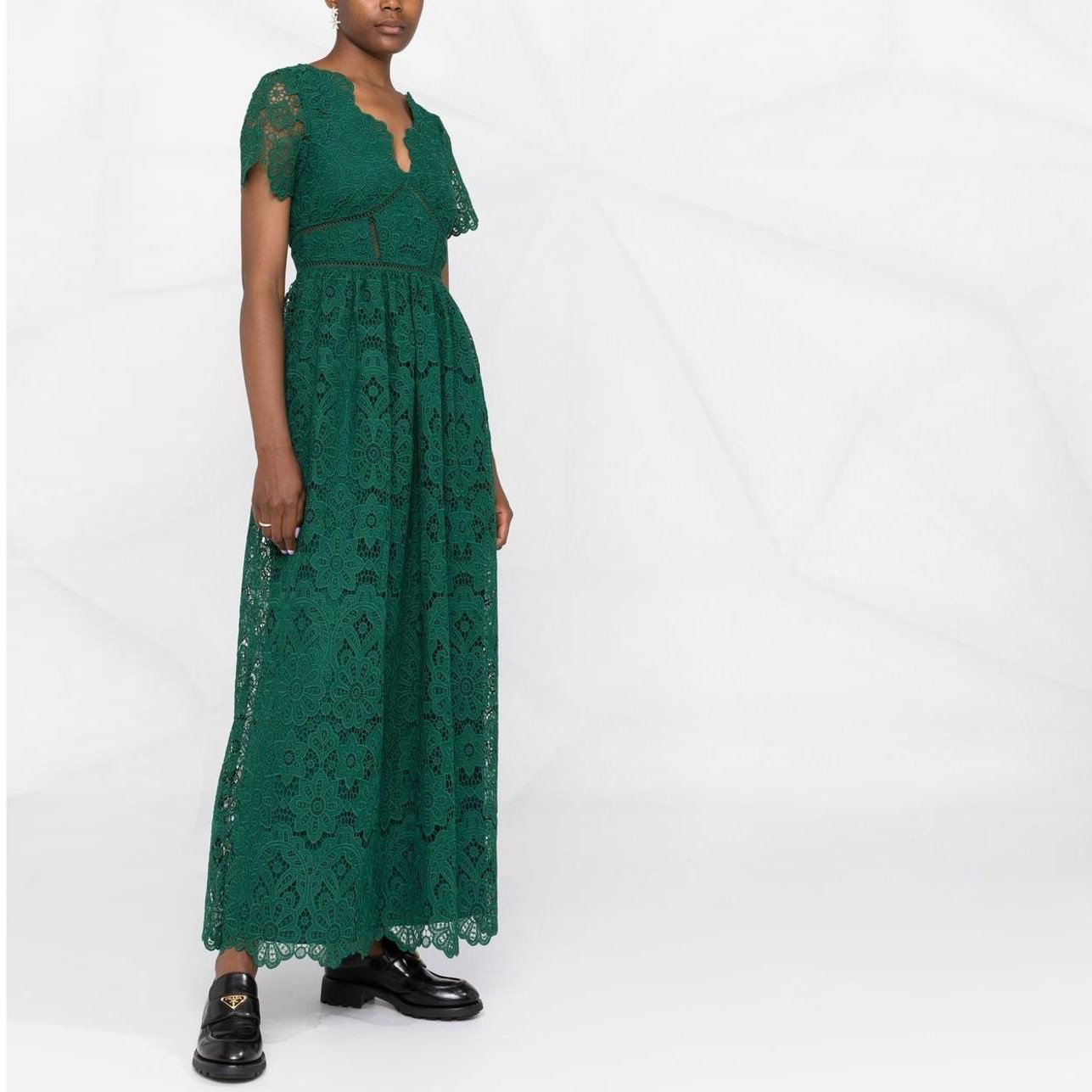

fanncy dress v neck short sleeve lace hollow out gatered waist green mid dress