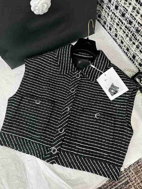 

Women' Knits & Tees designer 2023 Spring/Summer New Small Fragrant Style Celebrity Temperament Decreasing Age and Slimming Black Stripe Color Matching Polo 6NNX, Black2