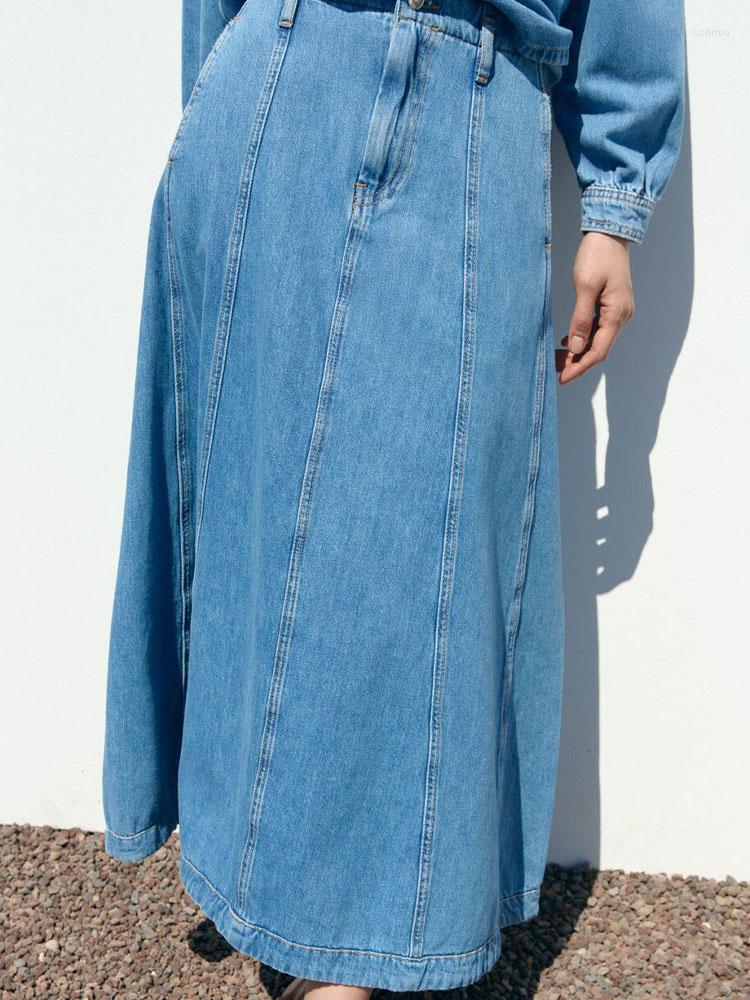 

Skirts The Women's 2023 Has Pockets At Front Washable Hem And Button Closure Denim Cape Skirt, Blue
