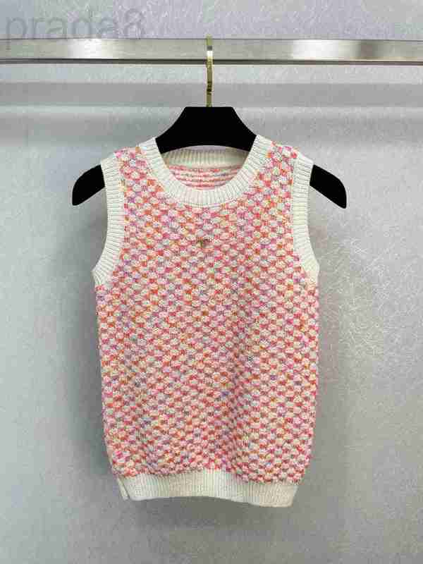 

Women' Tanks & Camis designer 2023 Spring/Summer New Small Fragrance Versatile Temperament Reduced Age Macaron Color Contrast Knitted Tank Top Strap SISU