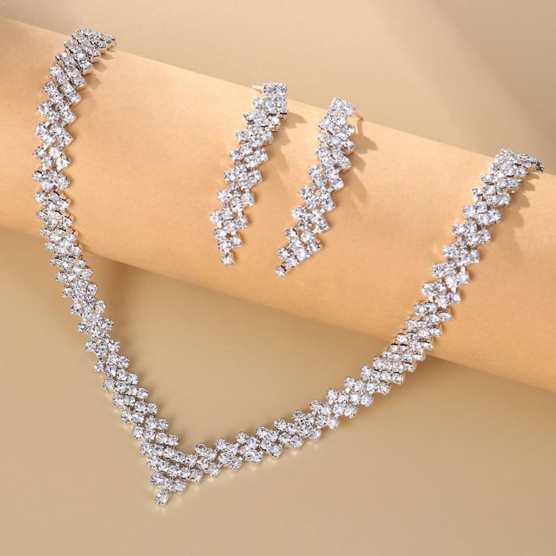 

Necklace Earrings Set & Celebrity Rhinestone Crystal Bridal Jewelry For Women V Shape Choker Sets Fashion Wedding SetsEarrings, Picture shown