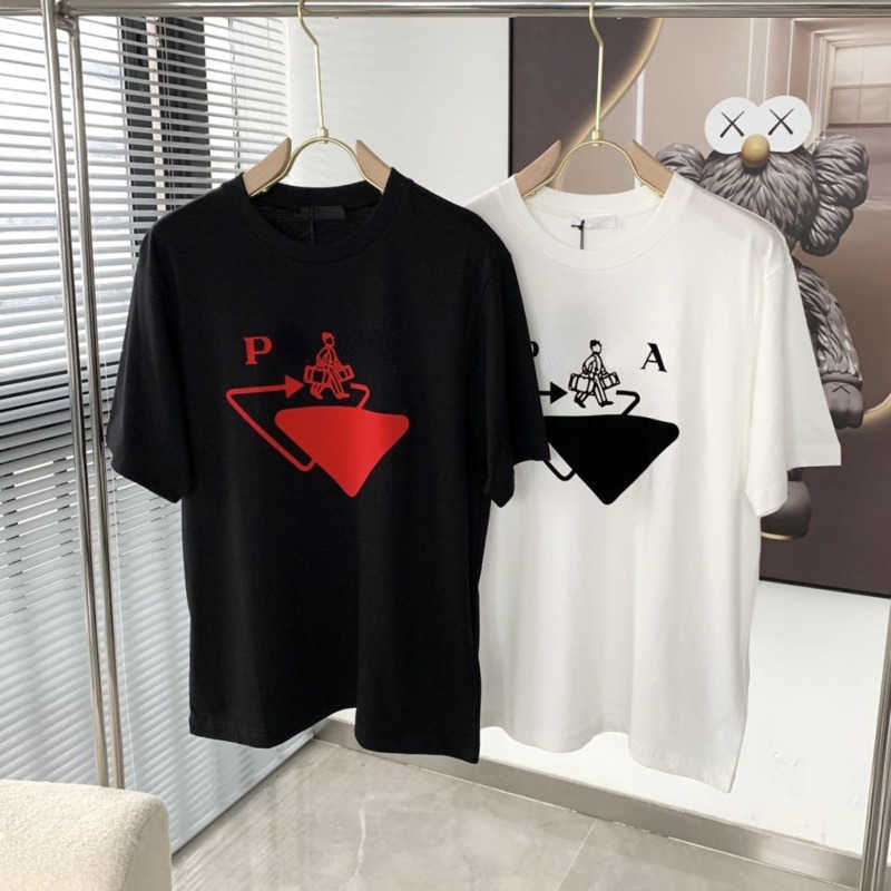 

Luxury designer t shirt P mens short sleeved Tshirt sweatshirt tee men women round neck pullover polo loose plus size clothing 100% cotton sweat absorbing T-shirt, Black red
