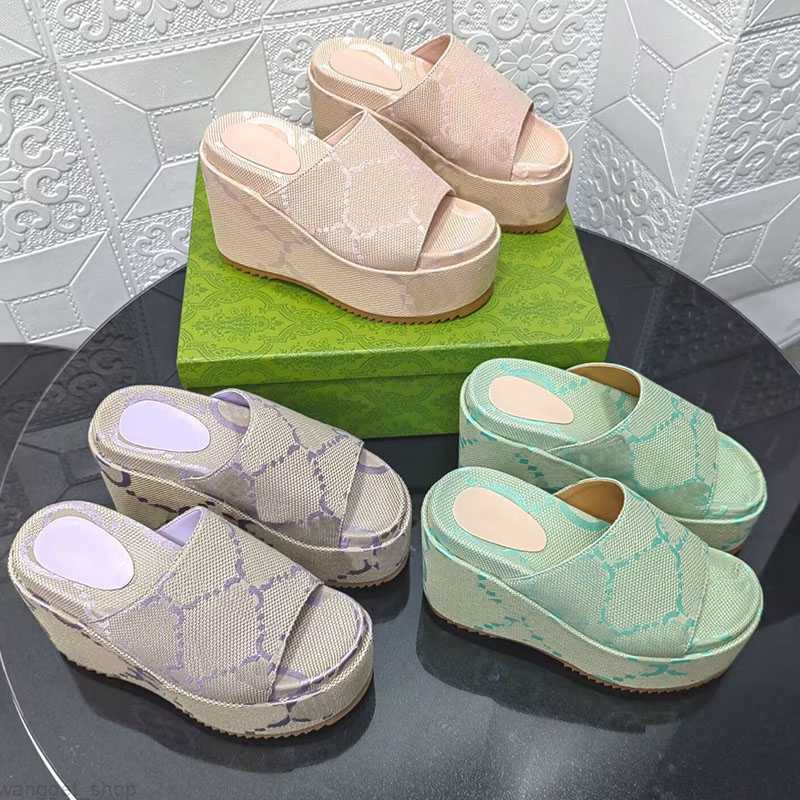 

2023 Women's platform sandals embroidered canvas designer slides slip on sandal girls canvas covered slippers good, Colour 7