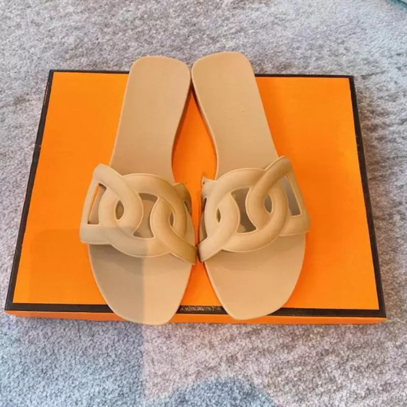 

Designer Luxury Oran Sandal Women Chain Slides Summer rubber Big Head Slides Fashion Beach Sexy Shoes Flat Slippers Top Quality With Box summer rubber