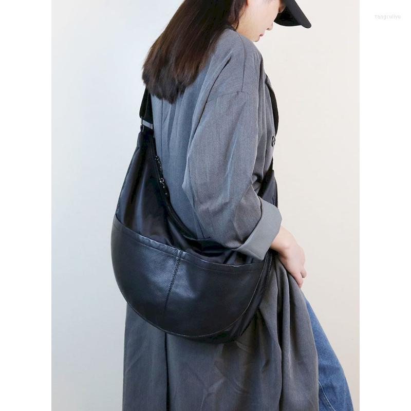 

Waist Bags Foufurieux Women's Shoulder Bag Leather Handbag Fashion Casual Crescent Decorative Zipper, Black