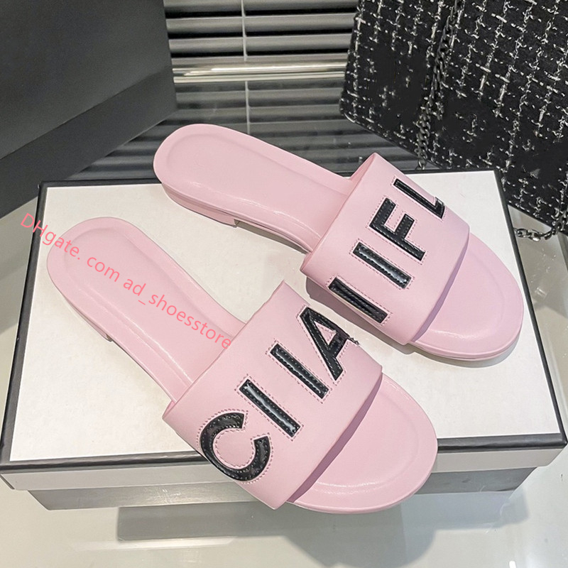 

Women's Coach Brand Name Slippers Fashion Beach Slippers Designer Sandals Women's Black white Pink Leather Flat High Quality Slippers Size 35-41, 9[flat bottom]