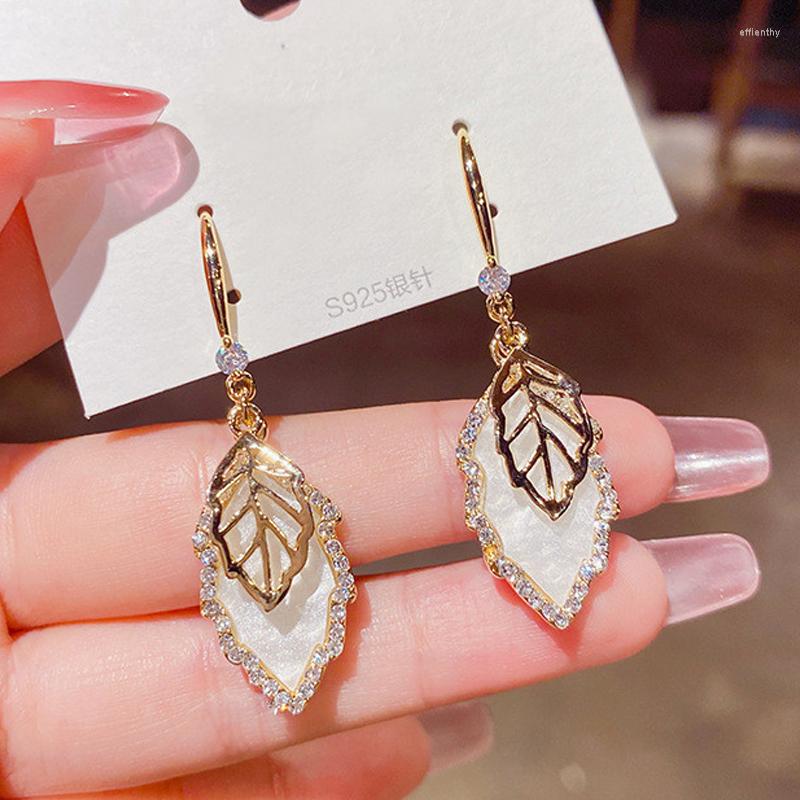 

Dangle Earrings Korean Fashion 2023 Trend Summer Female Leaf Crystal Pendant Earings Hook For Women Jewelry Accessories Gift