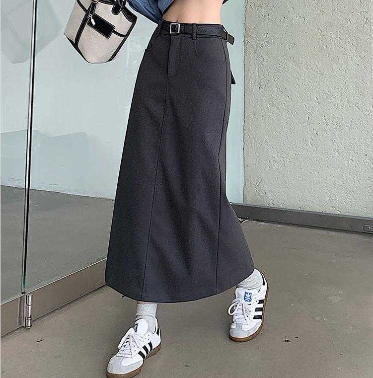 

Thickened Sanded Fabric Straight Skirt Womens Autumn And Winter High Waist, Little black man