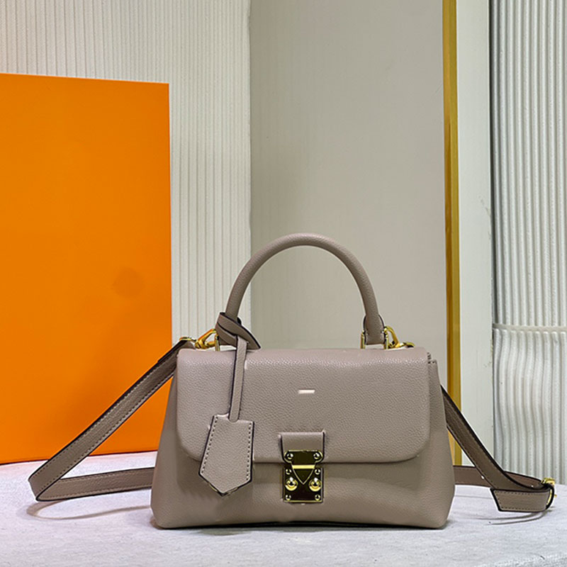 

Shoulder Bags Madeleine BB Handbags Hand Bag Embossed Grained leather S-lock Flap Luxurys Crossbody Bags Removable Adjustable Strap Lady Totes High Quality