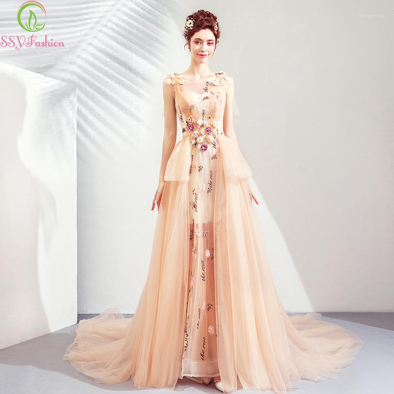 

Party Dresses SSYFashion Luxury Prom Dress Champagne Sleeveless Lace Embroidery Flower Court Train Evening Long Formal Gown Vestidos, Picture shown