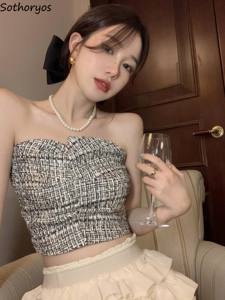 

Camisoles Tanks Camisole Women Temperament Retro Cropped Sexy Slim Simple Korean Style Fashion Daily All match Summer Girls Leisure Design 230413, Black