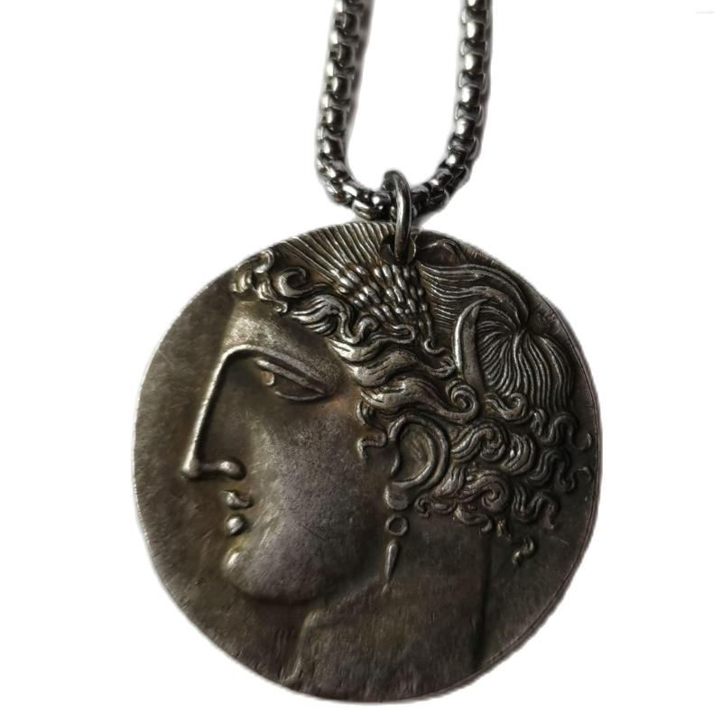 

Pendant Necklaces Vintage Ancient Coin Silver Plated Man / Women Jewelry P0049