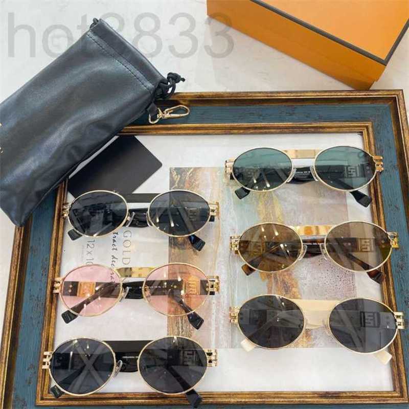 

Sunglasses Designer New Oval Fashion Personality Round Frame Sun glasses 4J40