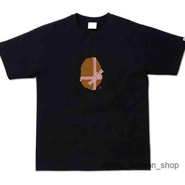 

Bathing ape Designer Luxury Apes Classic Mens and Womens t Shirt Hip Hop Camouflage Shark Top Summer Breathable Versatile High Street Trend Tees 1 0UKM, 16