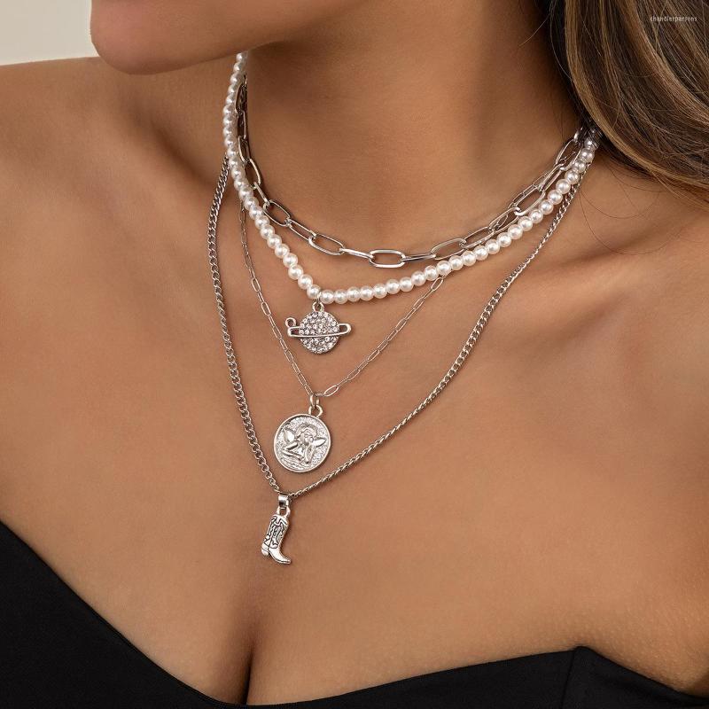 

Chains Trendy Punk Layered Cross Chain Necklaces Set Vintage Imitation Pearl Jewelry Women Cool Collar Pump Star Coin Pendant Clavicle