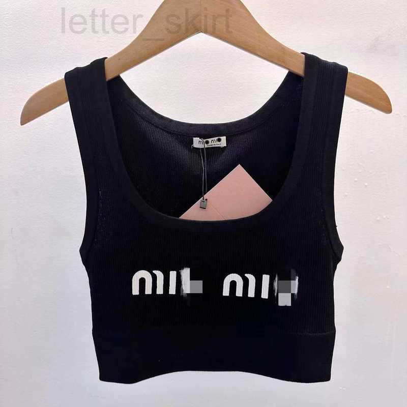 

Women' T-Shirt designer Knitted Vest Design Short 2023 Spring/Summer New Letter Embroidery Versatile Outwear Top D1NQ, Black
