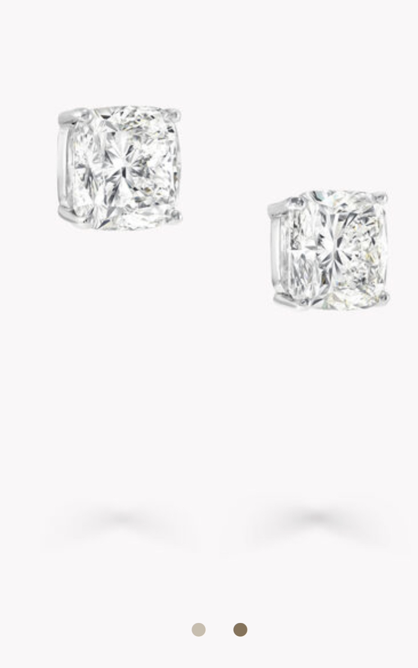 

Custom white 5CT center stone elegant and stylish and ordered