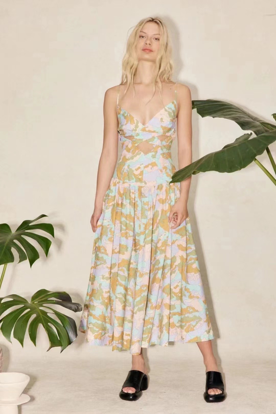 

Casual Dresses Australian Fashion Floral Strap Dress, Multi