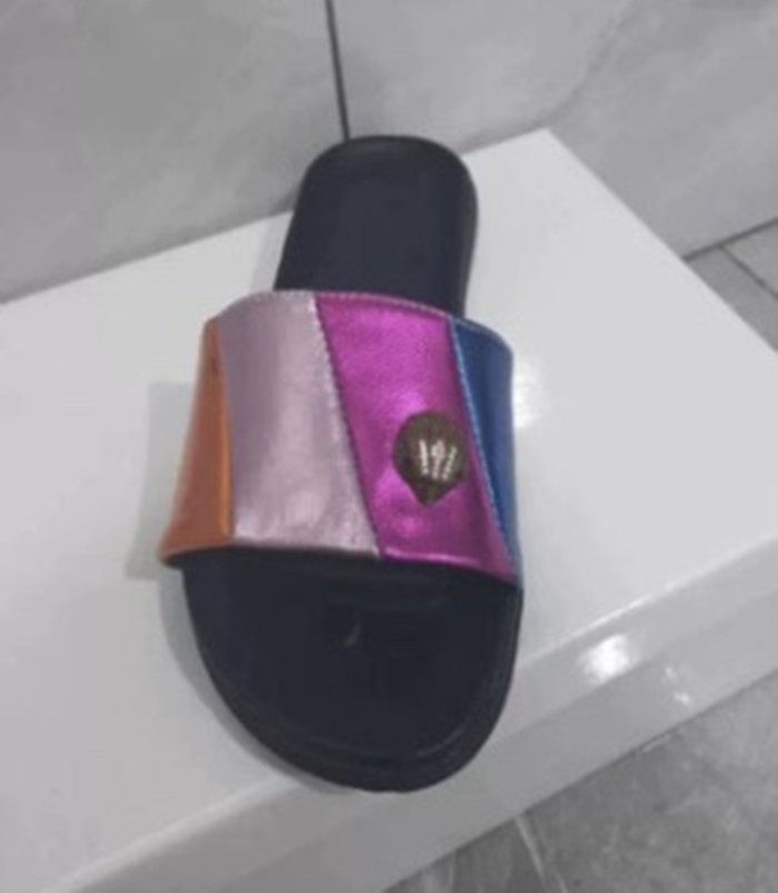 

Kurt Geiger Flat Bottom Slippers Womens Splice Rainbow Sandals Designer Shoes Fashion Eagle Head Inlaid Diamond Slipper Summer Flat Beach Luxury Women Men Shoes, As pic 2-rainbow-r