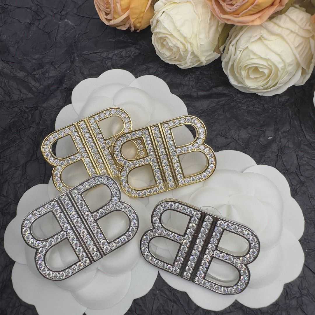 

designer jewelry bb earring paris Fashion Shining Diamond Double Earrings for Female Minority Design Sense High Grade Cold Wind Mesh Red Silver Needle Earrings