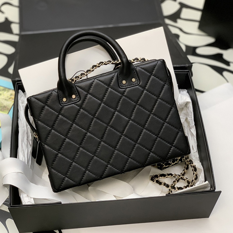 

Luxury Cosmetic Bag Designer Handbags 20.5CM Genuine leather Chain Bag High Imitation Crossbody Bag With Box ZC146